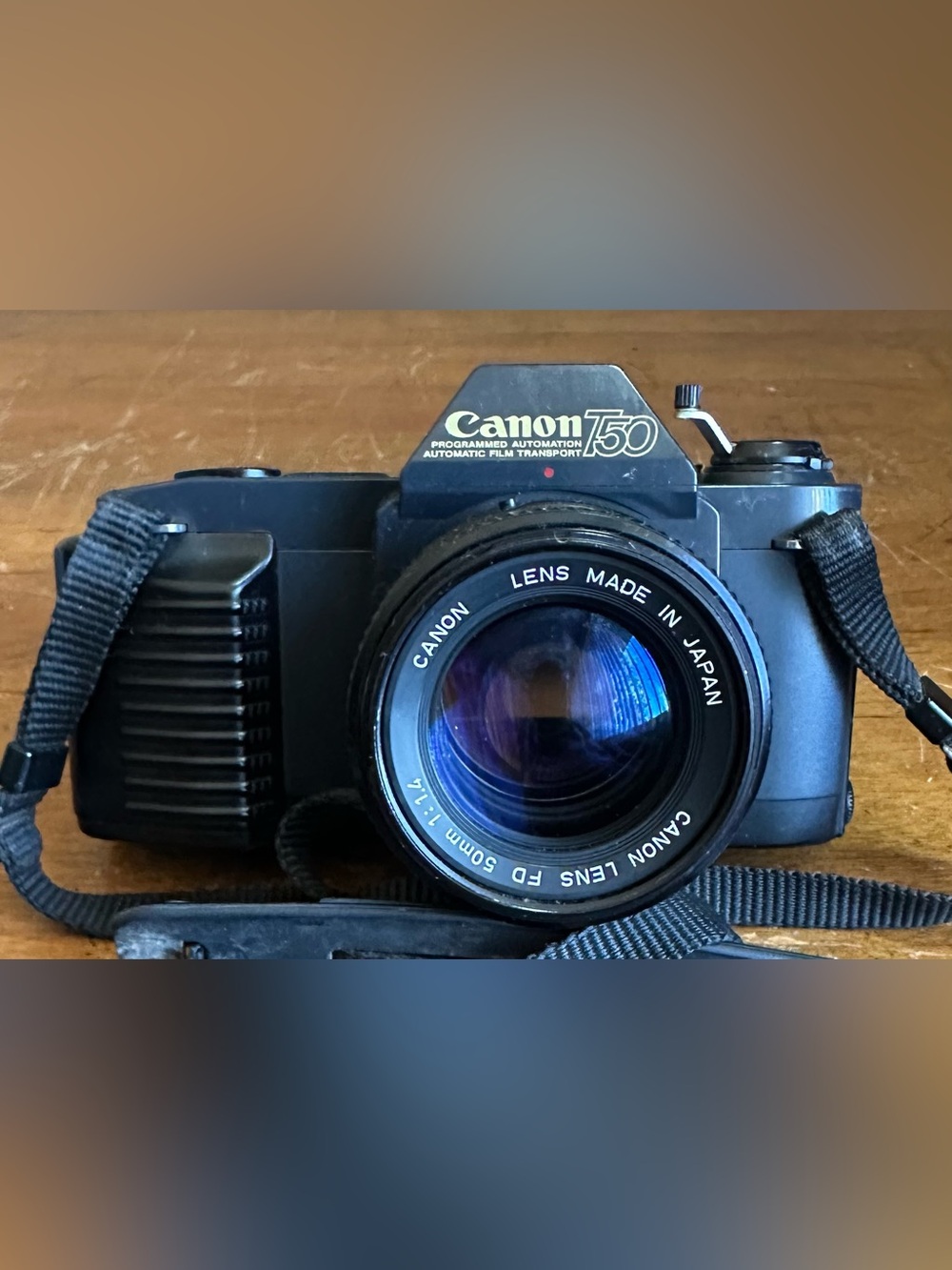 Canon T-50 Programmed Automation 35mm Film Camera w/ FD 50mm 1.18 Lens UNTESTED